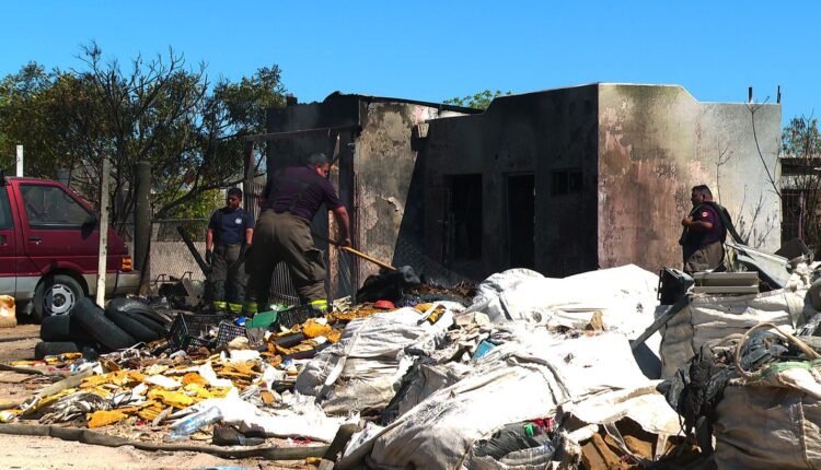 Incendio en Laguna Azul