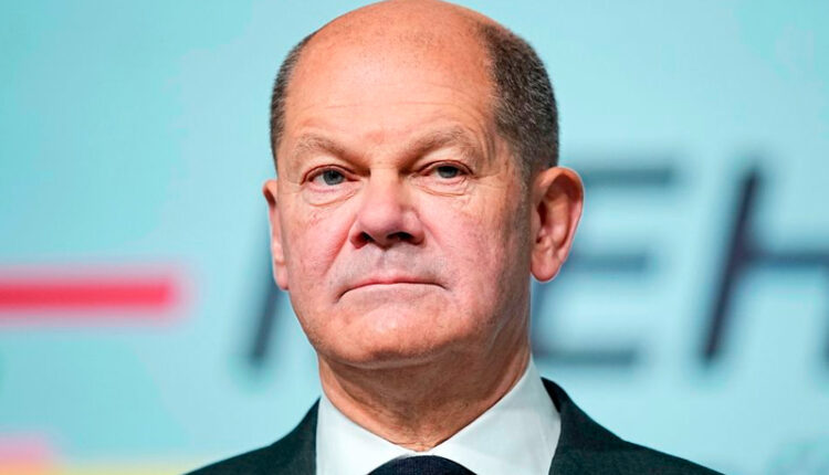El canciller alemán, Olaf Scholz, calificó este jueves en Madrid de "ridícula"