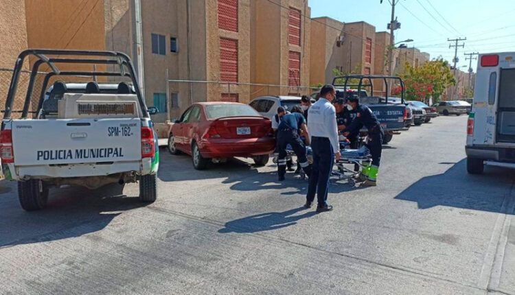 Cae niña de edificio