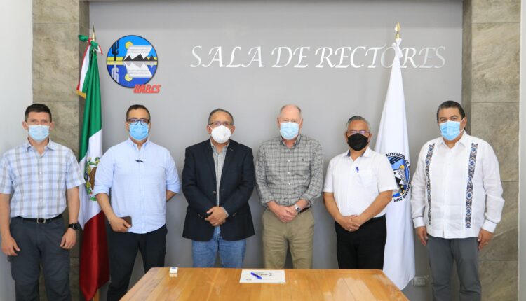Acuerdo entre universidades UABCS Y SFU