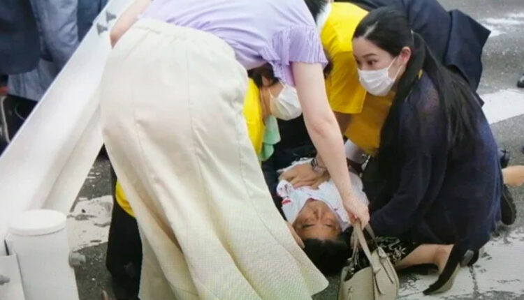Baleado muere primer ministro japones