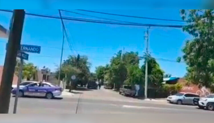 Disparan a policías