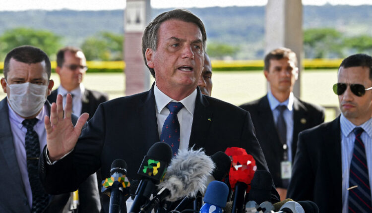 Jair Bolsonar, presidente de Brasil en conferencia de prensa en Brasilia