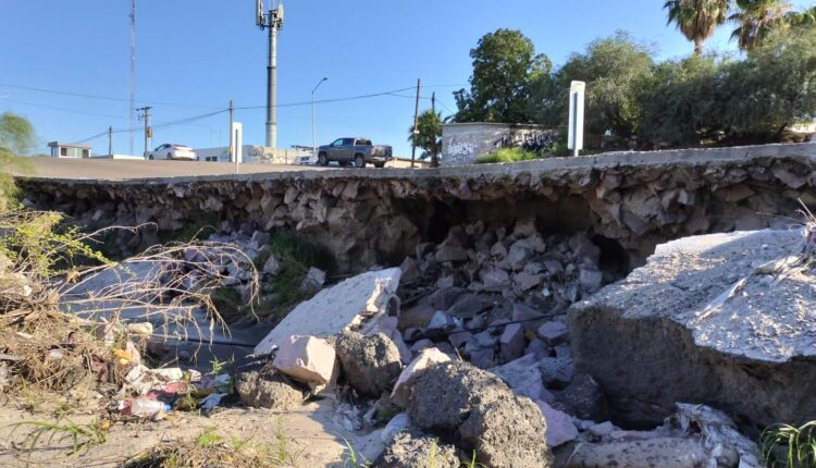 Cauce de arroyo en calles Luis Donaldo Colosio y Toronja