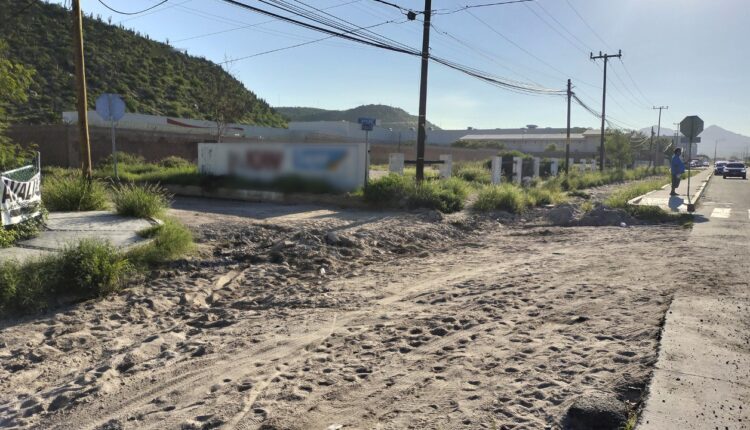 Calle Tapiceros de la colonia Jardines Del Sur
