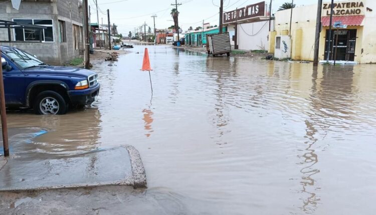 Así uqedaron alguns calles en el norte de Baja California Sur tras el paso del huracán 'Kay'