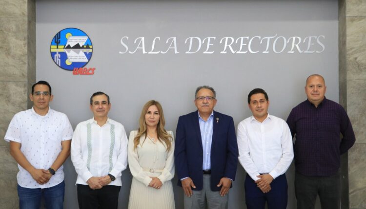Integrantes de su Consejo Directivo de la AMEREIAF y la UABCS
