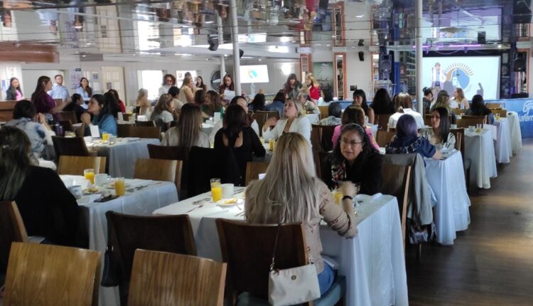 Desayuno con causa organizado por Manos Amigas y Fundación Cortés