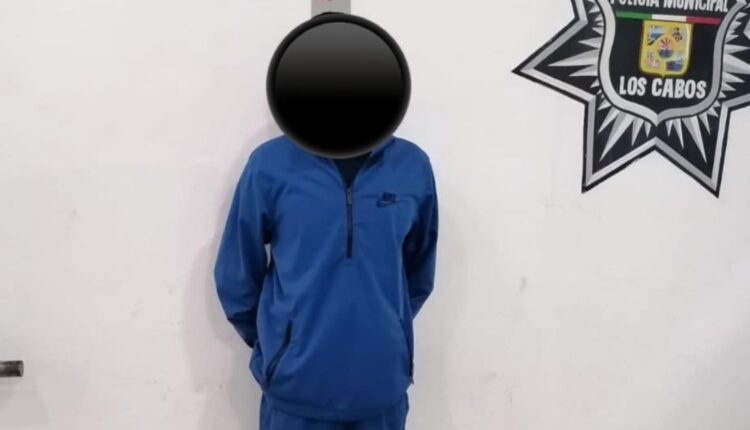 Sujeto detenido por manejar en estado de ebriedad en la colonia Lomas de Rosarito, San José del Cabo