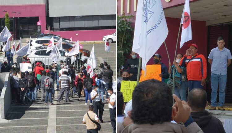 Integrantes de la Alianza de Organizaciones Sociales protestaron en las instalaciones centrales del INE