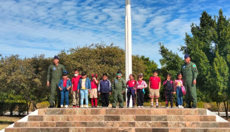 niños participantes de Piloto por un día