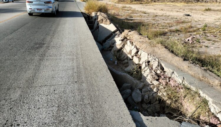 vado de la avenida J. Mújica fracturado