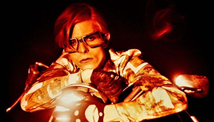 El músico inglés David Bowie.