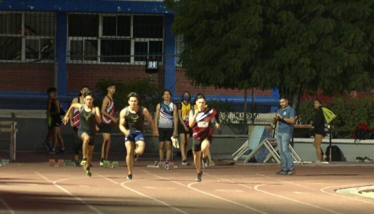 Atletas paceños en entrenamiento