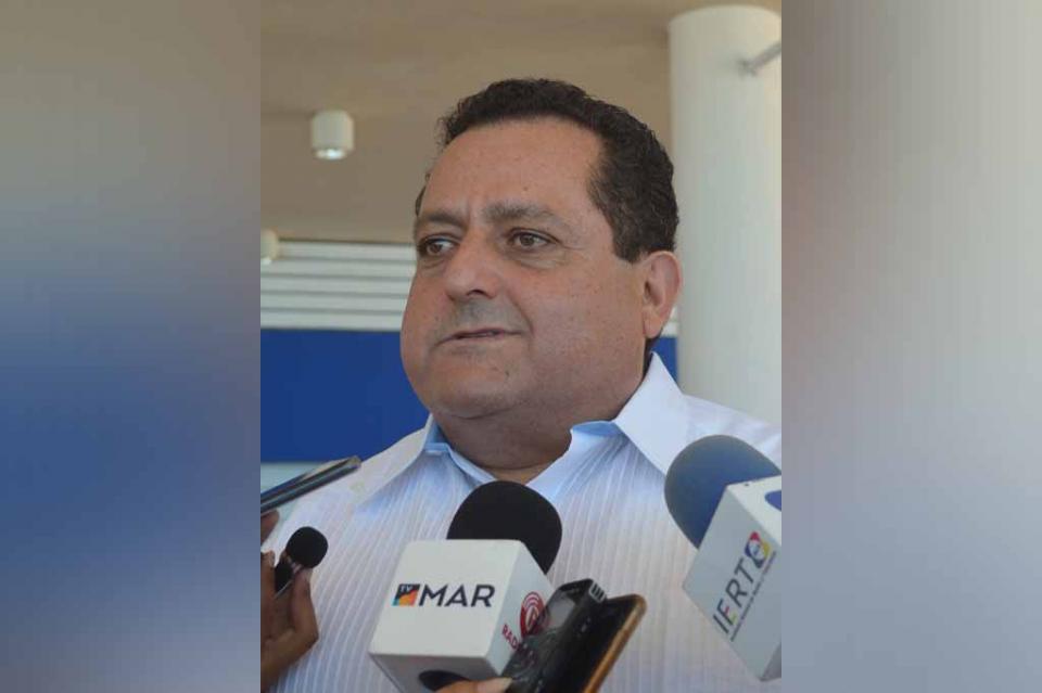 Llama gobernador Carlos Mendoza a la reflexión sobre el rumbo del país Primer caso de coronavirus en BCS