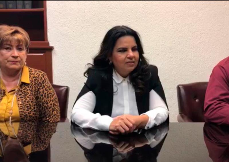 2020-03-02-comunicador Se deslinda alcaldesa de Los Cabos de ataque a comunicador