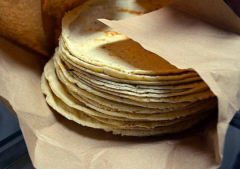 Tortillas Tortilla podría subir a $20 ante crisis por coronavirus