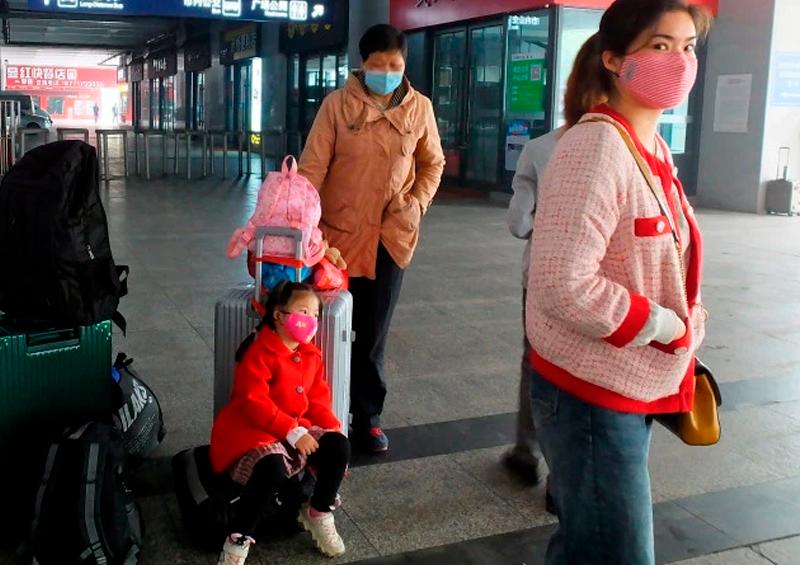 China aeropuerto coronavirus China prohíbe entrada de extranjeros para evitar expansión de pandemia