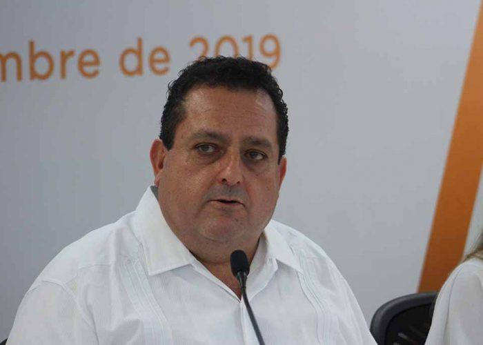 Carlos-Mendoza-Davis-700x500 Gobernador del Estado confirma dos casos de Covid-19 en La Paz