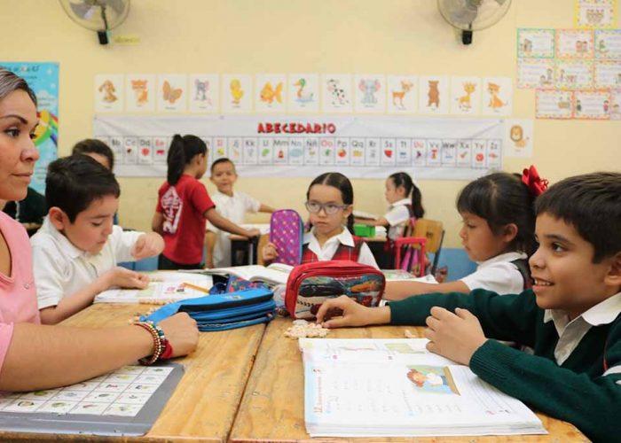 SEP1-700x500 Cerca de 240 mil alumnos entrarán en periodo vacacional en BCS