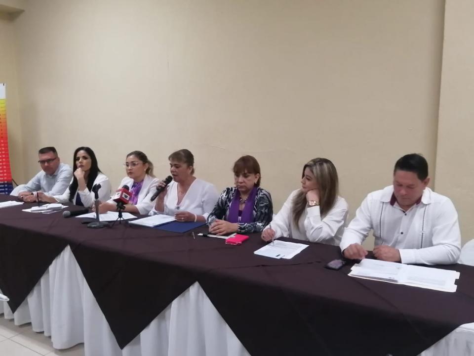 def056ad-5a4e-49e8-8745-5f18fbd83264 Acusan violencia política hacia diputadas de BCS