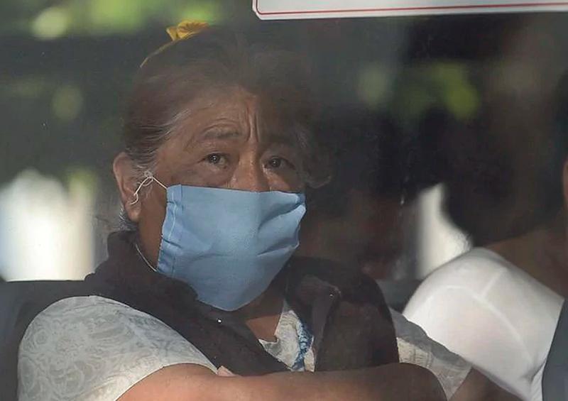 mujer cubrebocas COVID-19 podría generar daños emocionales en las familias mexicanas