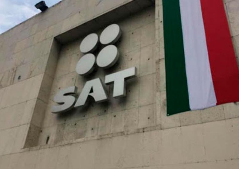 SAT Adeudan 15 grandes empresas 50 mil mdp a Hacienda, revela López Obrador
